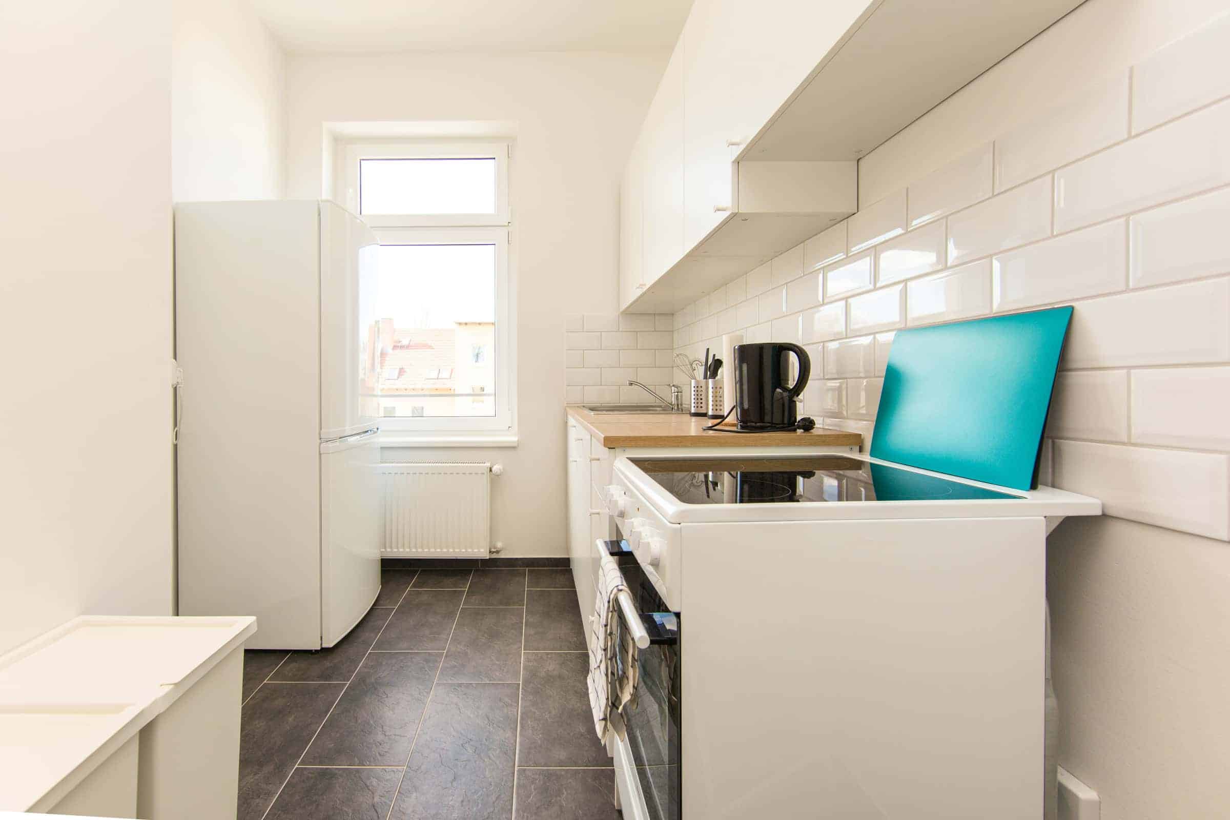 Hoffmannstraße, Berlin - Berlin, Germany - Room 1 - Kitchen