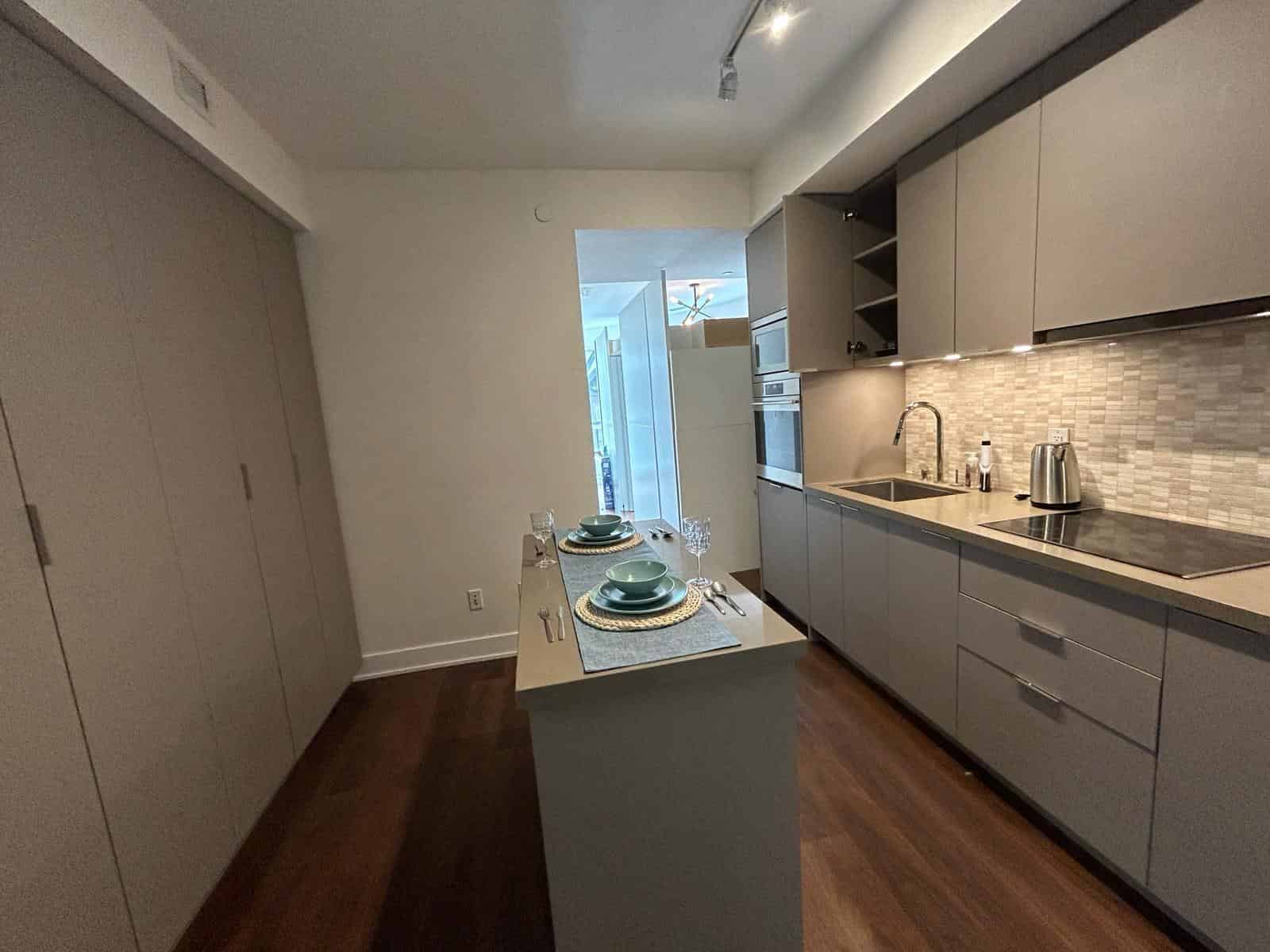 Amenities?w=400&h=260&fit=crop&q=40&auto=format&trim=auto