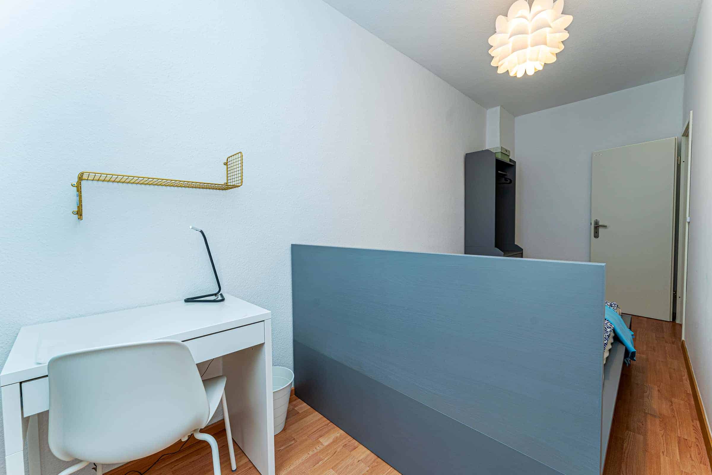 Petersburger Straße, Berlin - Berlin, Germany - Room 1 - Amenities