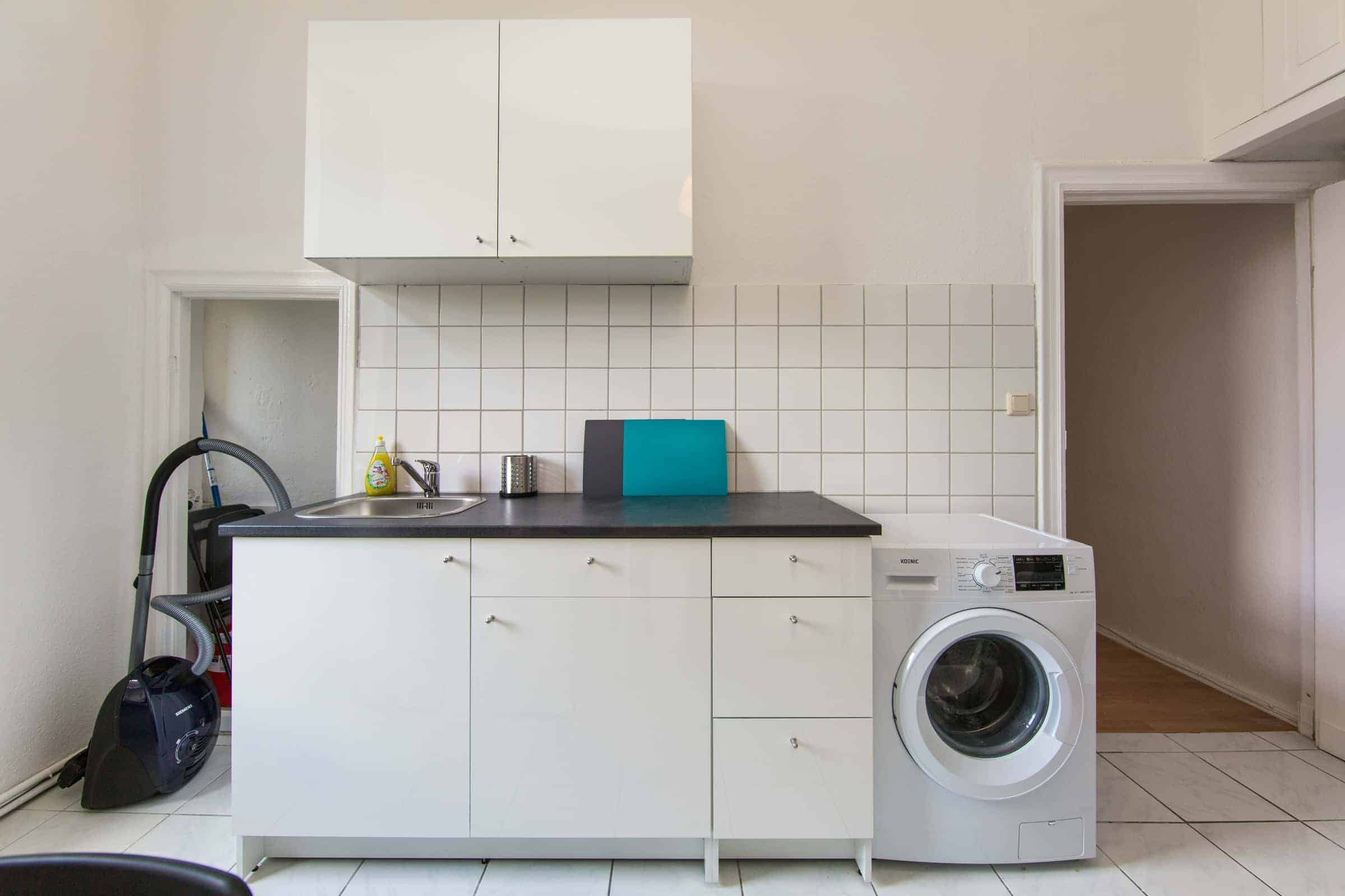 Common Area?w=400&h=260&fit=crop&q=40&auto=format&trim=auto