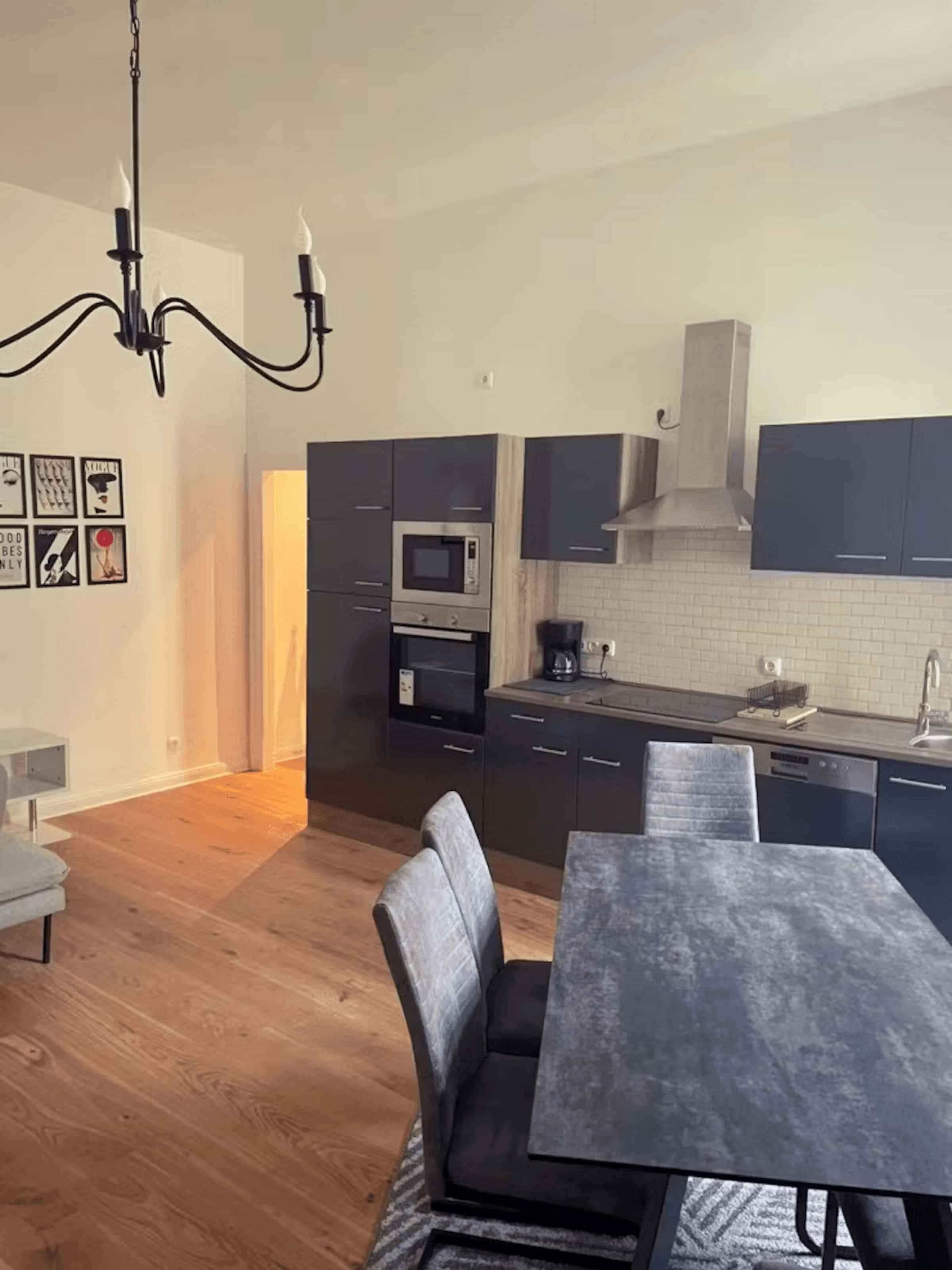 Schivelbeiner Straße, Berlin - Berlin, Germany - Kitchen