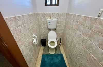 Room 4 - Bedroom?w=400&h=260&fit=crop&q=40&auto=format&trim=auto