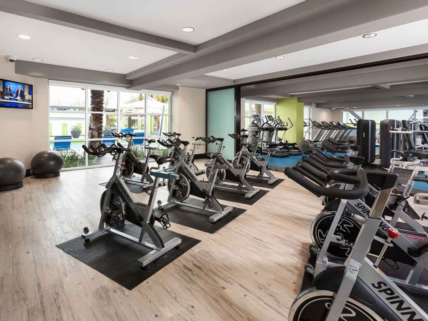 2777 Alton Parkway, Irvine - Irvine, California, United States - Amenities