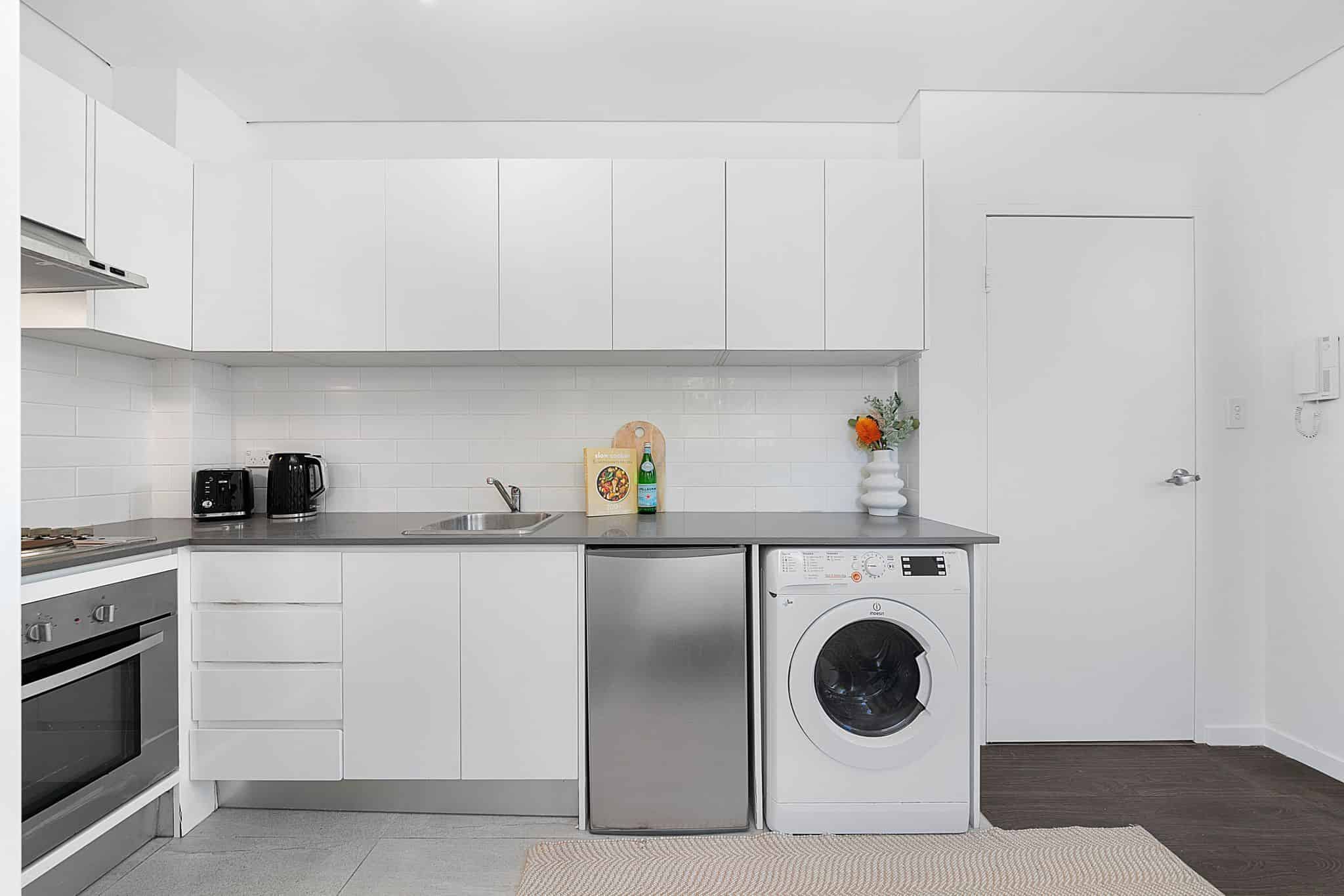 Sharesorted Lewisham, Sydney - Sydney, New South Wales, Australia - Room 1 - Kitchen