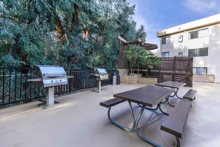 Pasadena Park Place, Los Angeles - Los Angeles, California, United States - Exterior