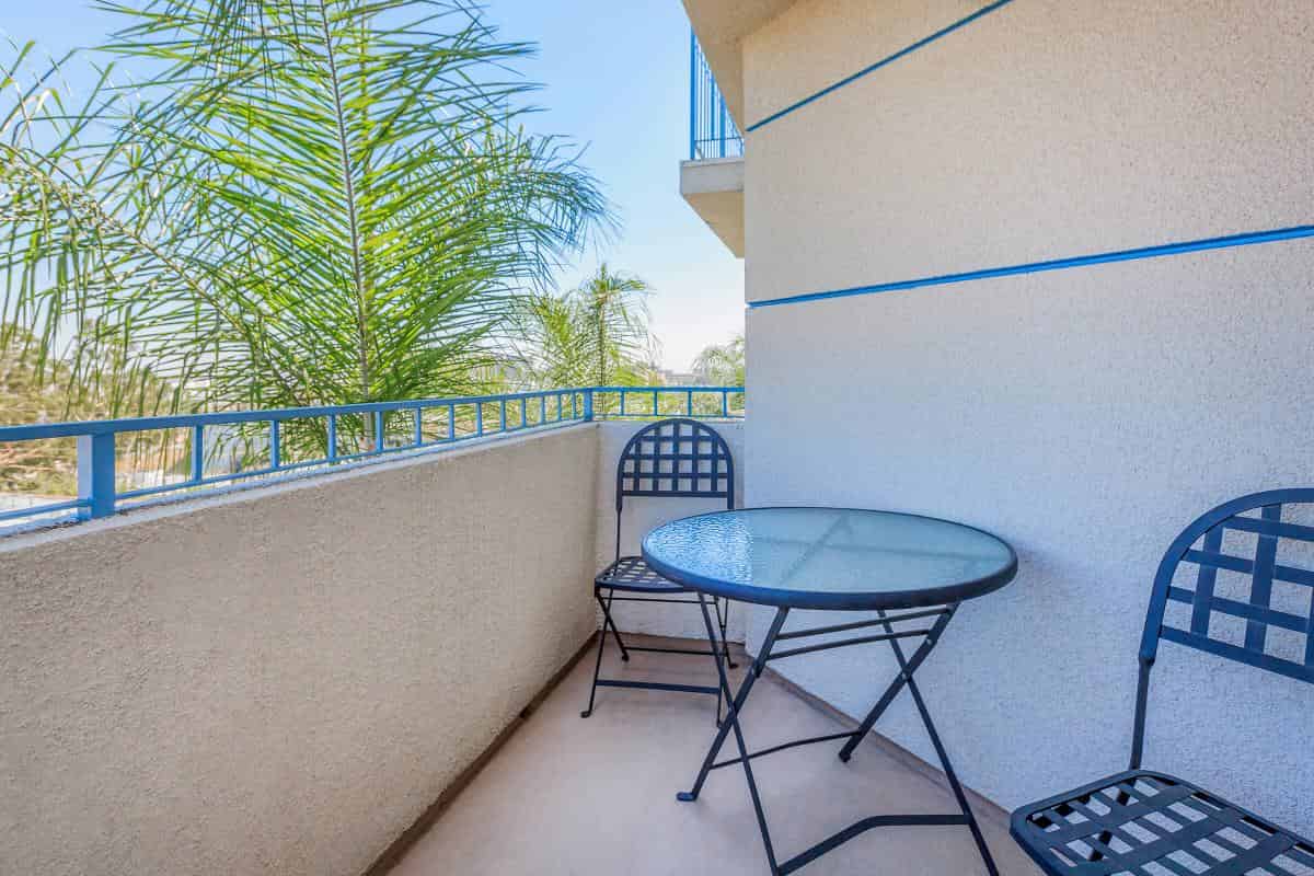 Skyline Terrace, Los Angeles - Los Angeles, California, United States - Common Area